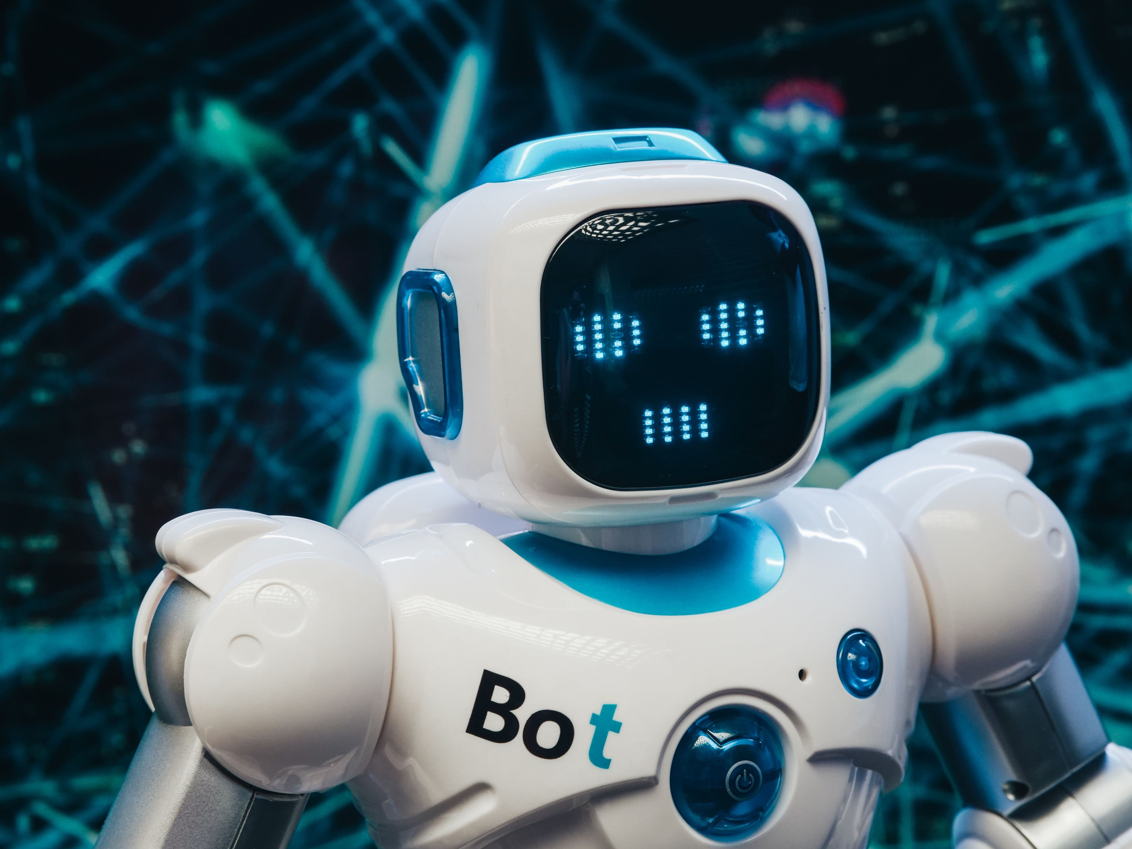 Autonomous Chatbots and Intelligent Agents ↗